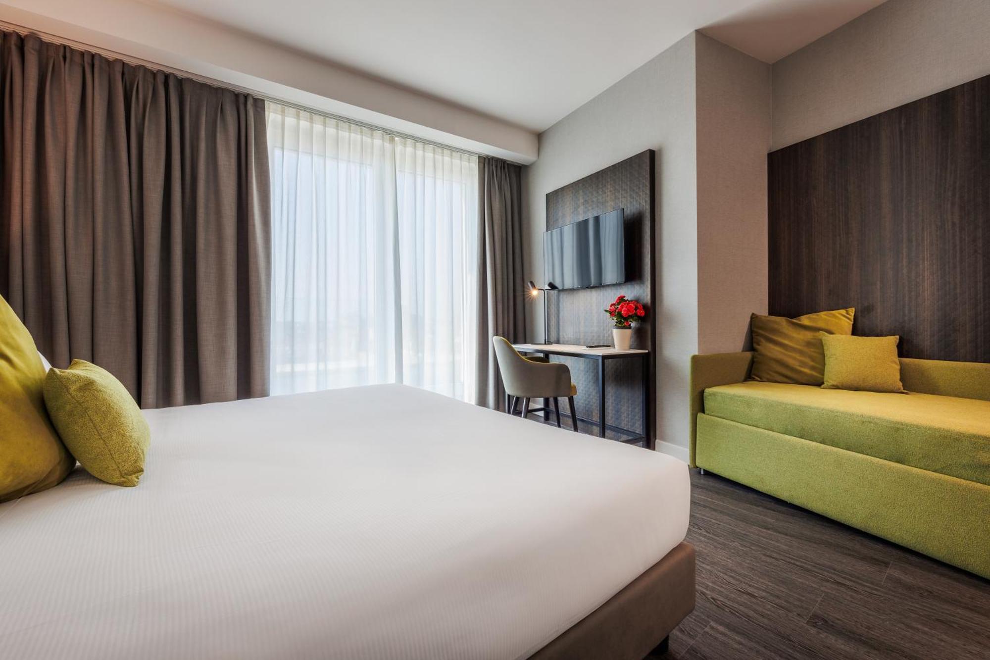 Ih Hotels Milano Centrale Екстер'єр фото