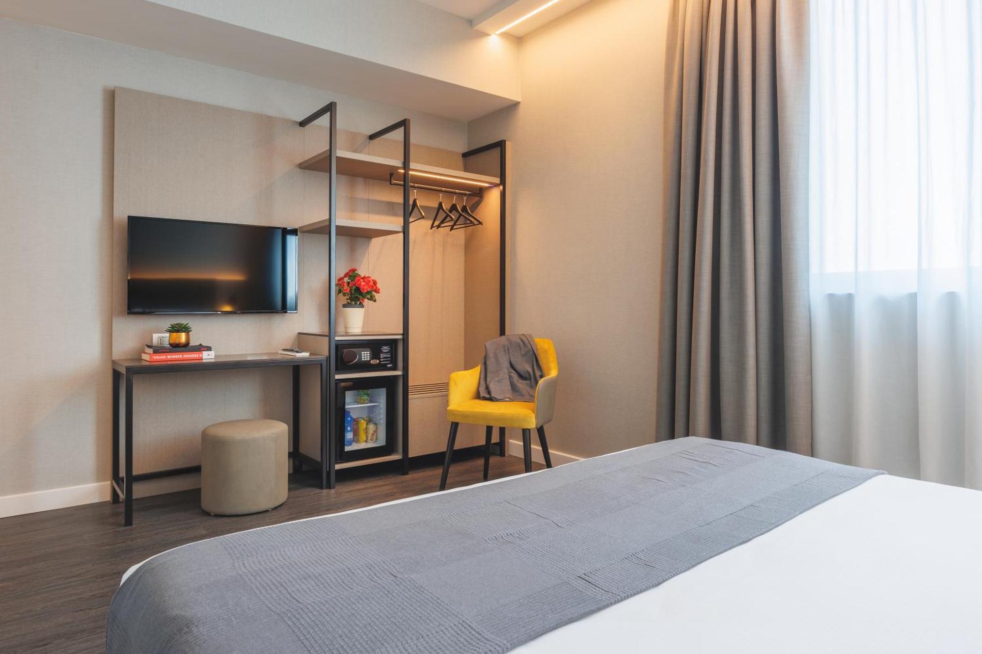 Ih Hotels Milano Centrale Екстер'єр фото