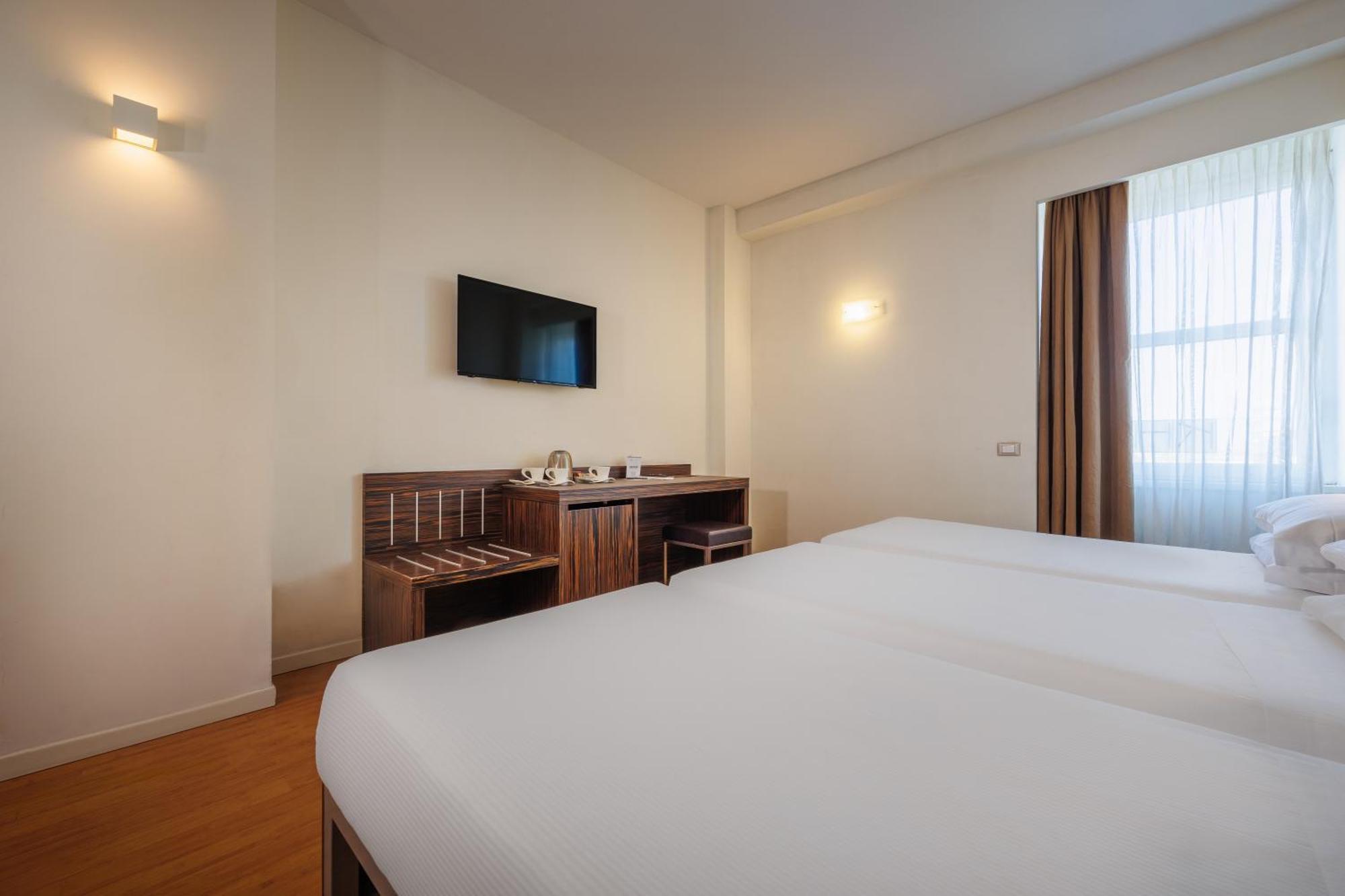 Ih Hotels Milano Centrale Екстер'єр фото