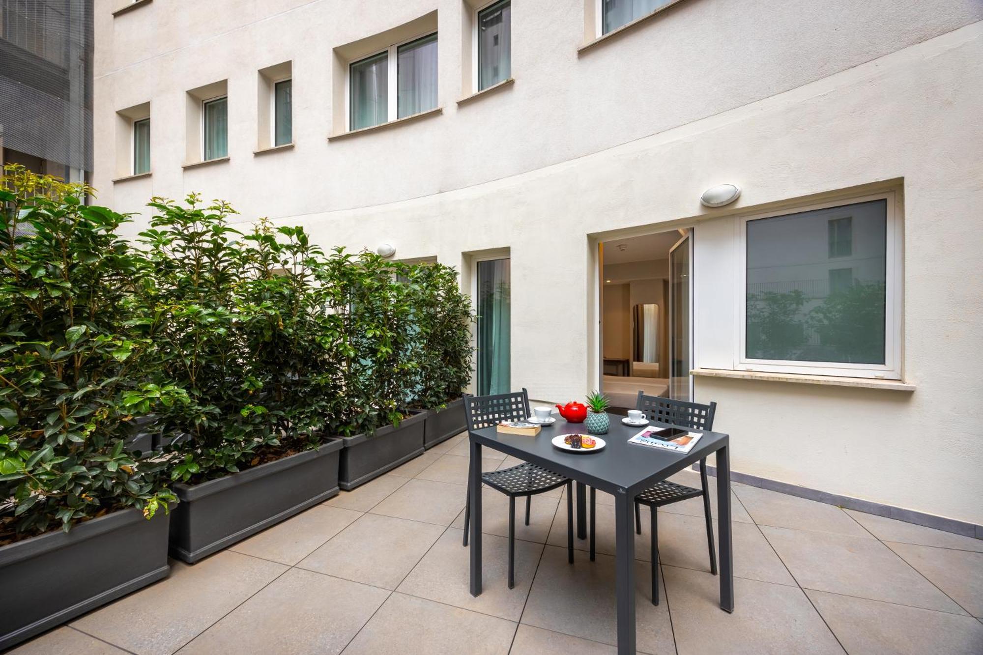 Ih Hotels Milano Centrale Екстер'єр фото